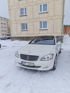 Mersedes-Benz S600L (8 foto / 12)