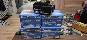 MAKITA 6.0 AH (1 foto / 3)