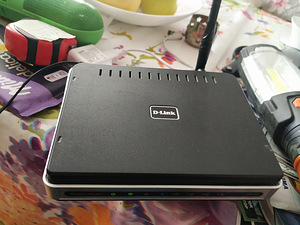 Elisa дигибокс, рутеры D-Link,TP-Link (4 фото из 7)