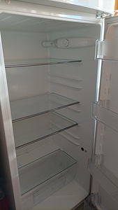 Kahekambriline külmik ELECTROLUX CT280 (8 foto / 10)