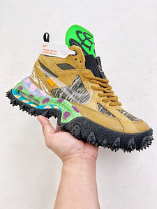 Off-White Nike Air Terra (3 foto / 7)