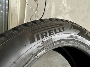 Pirelli Ice Zero 2 285/45/22 (3 фото из 6)