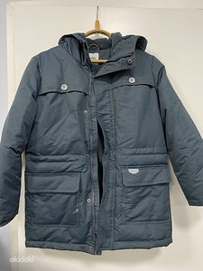 Зимняя куртка для мальчиков 140 см