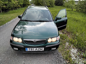 Mazda 626. 99 г. (7 фото из 9)