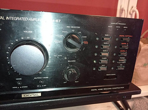Akai am-67 lõpp võim (2 foto / 2)