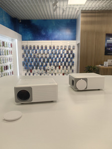 Led Projektor AKIYO O1 (1 foto / 1)