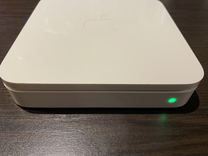 AirPort Express WiFi Ruuter A1408 (3 foto / 7)