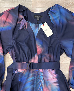 Uus Ted Baker kleit. Suurus 2 (S/M) (2 foto / 4)