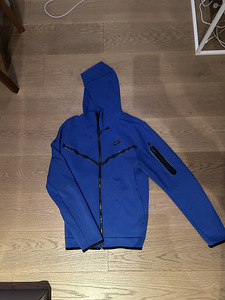 Nike Tech Fleece синего цвета, размер M