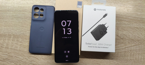 Motorola edge 50 neo 12/512 gb