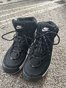 Talvejalatsid nike / talvekingad nike (4 foto / 4)