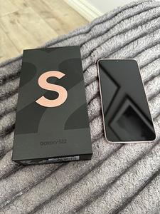Samsung Galaxy s22 (1 foto / 5)