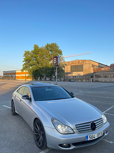 Мерседес-Бенц CLS 320CDI (4 фото из 13)