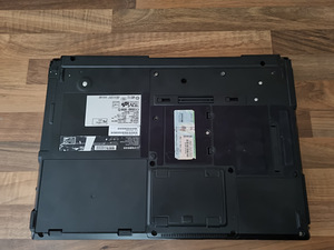 Müüa Fujitsu/Siemens Lifebook sülearvuti (3 foto / 3)