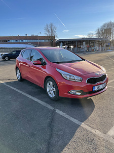 Kia ceed 1.6 99 kW 2015 (1 foto / 4)