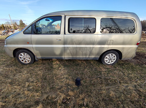 Hyundai H1 (6 foto / 11)