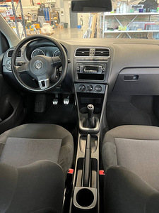 Müüa Volkswagen Polo 2011 1.6 diisel (11 foto / 15)