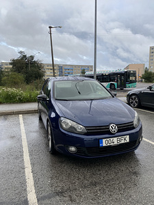 Volkswagen Golf 1.6 66kw (2 foto / 5)
