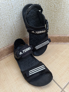 Детские сандали terrex (1 фото из 4)