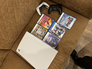 Ps5 disc version +2 pulti +5 mängu (1 foto / 1)