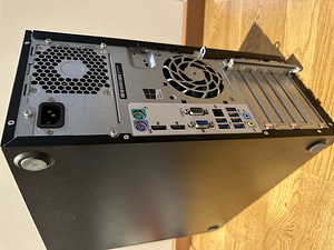 HP EliteDesk 800 (2 фото из 6)