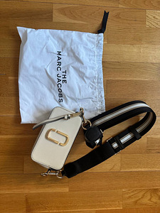 Marc Jacobs trendikas õlakott (2 foto / 6)