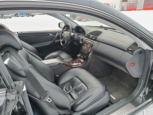 Мерседес-Бенц CL500 5.0 V8 225 кВт (12 фото из 14)