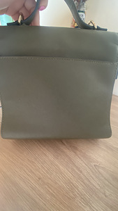 Сумка GUESS (2 фото из 3)