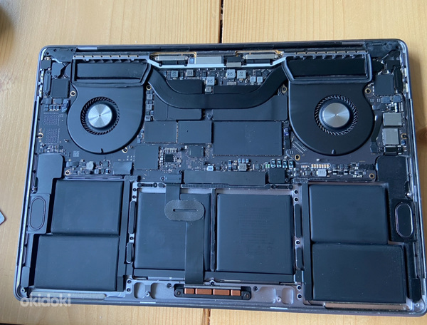 MacBook Pro 16 2019 i7 32gb (foto #9)