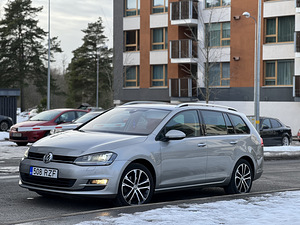 Volkswagen Golf 7 ALLSTAR (1 foto / 10)