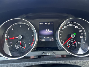 Volkswagen Golf 7 ALLSTAR (9 foto / 10)
