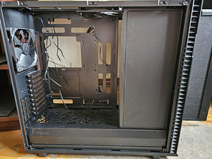 Korpus Fractal Design Define 7 XL (3 foto / 3)