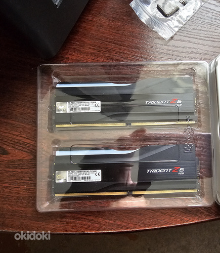 Trident Z5 RGB DDR5-7800 CL36-46-46-125 1.45V 32GB (2x16GB) (фото #1)