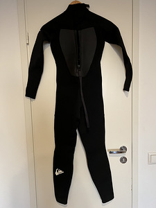 Гидрокостюм Quiksilver (2 фото из 3)