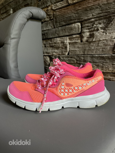 Nike jooksujalatsid (jooksukingad)