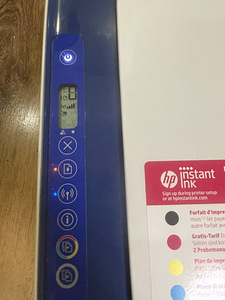 Müüa värviline multifunktsionaalne printer (3 foto / 5)