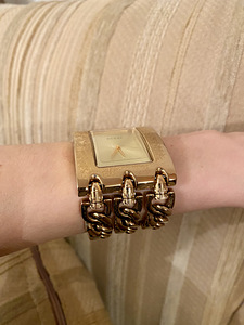 Часы Guess (5 фото из 5)