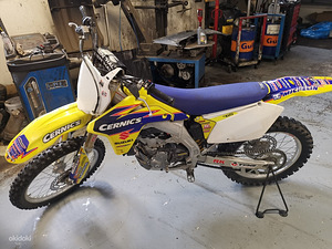 Suzuki RM-Z450 (2 foto / 2)