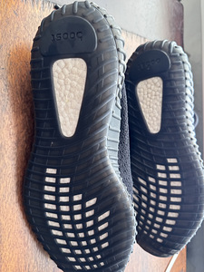 Adidas (3 фото из 5)