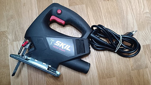 Tikksaag Skil 400W (1 foto / 3)