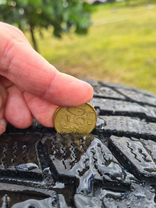 Dunlop Graspic DS2 205/55 r16 (6mm) (9 foto / 9)