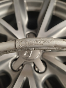 Audi veljed 17", 5x100 (9 foto / 9)