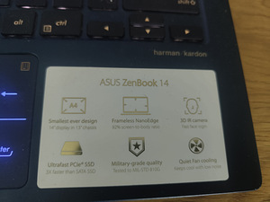 Asus ZenBook14" ux433f (8 foto / 9)
