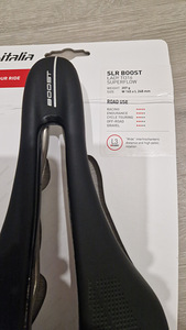 Sadul + Original Selle Italia SLR BOOST SADUL 145×248mm (6 foto / 6)