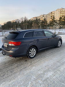 TOYOTA AVENSIS 2012 LPG (4 foto / 7)