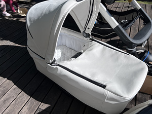 Emmaljunga nxt90f 2020г (4 фото из 10)