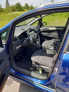 Opel Zafira 2 (10 foto / 15)