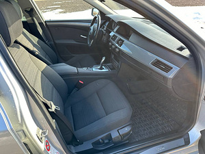 Продажа BMW 520D (9 фото из 9)