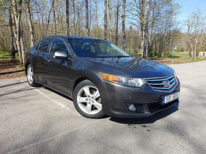 Honda Accord 2,2 110kw Sedaan TDCi (1 foto / 8)