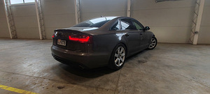 Audi A6 C7 3.0TDi 180kw Quattro S-Tronic (4 foto / 15)